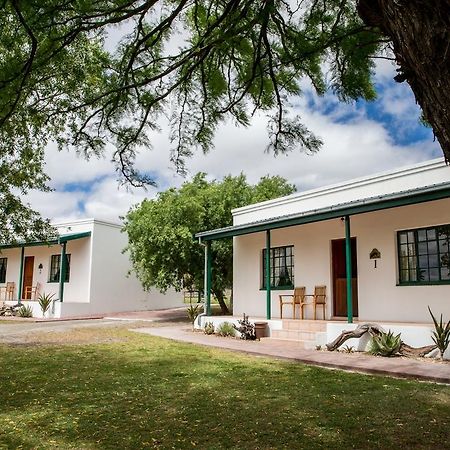 Olive Grove Guest Farm Beaufort West Exterior foto