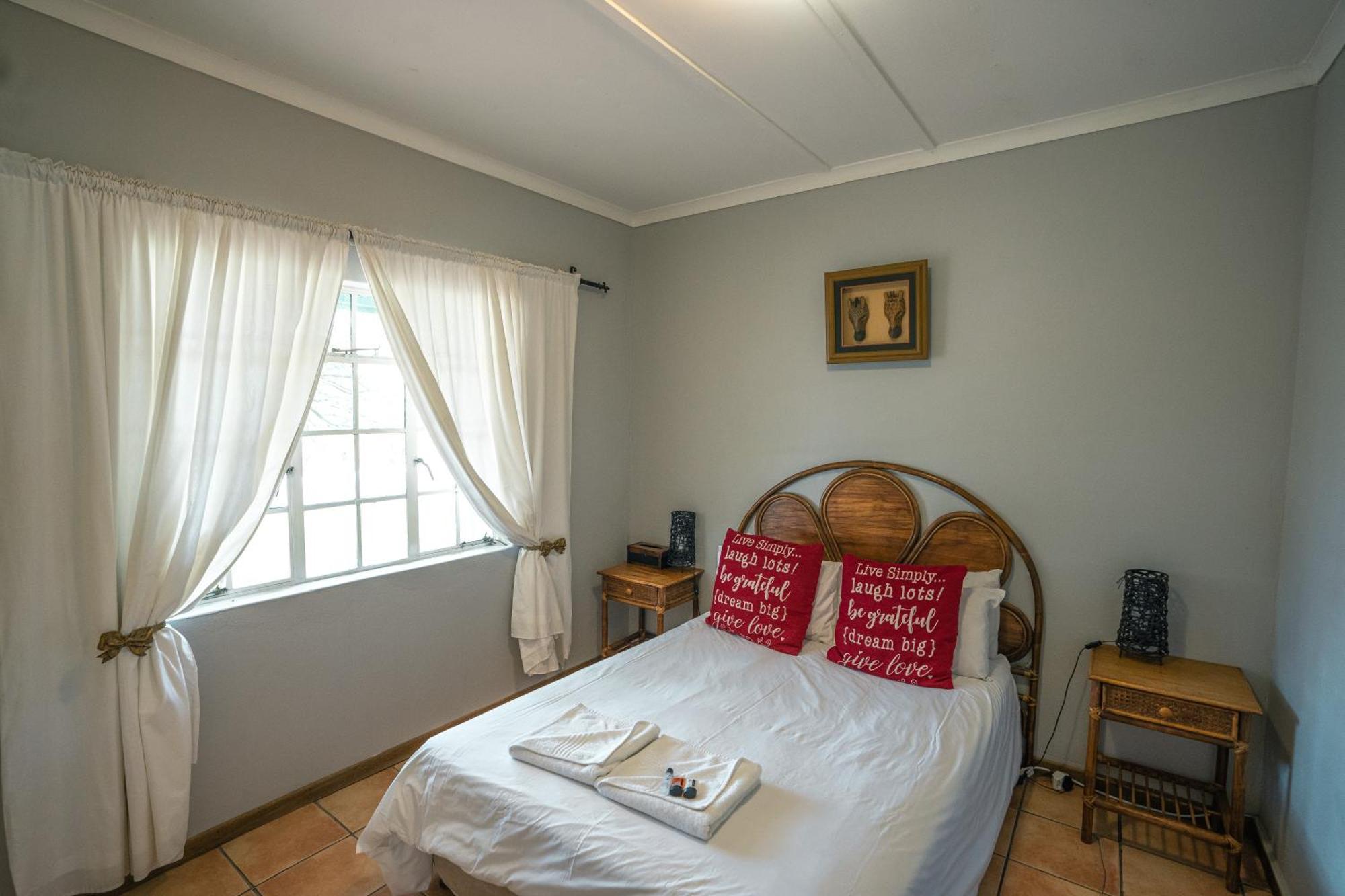 Olive Grove Guest Farm Beaufort West Exterior foto