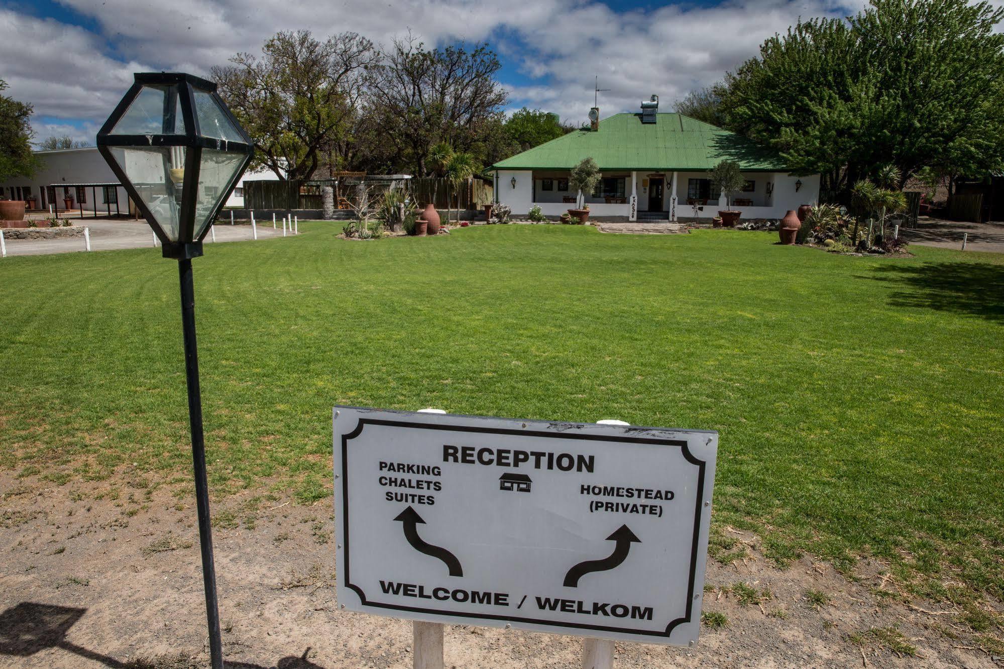 Olive Grove Guest Farm Beaufort West Exterior foto