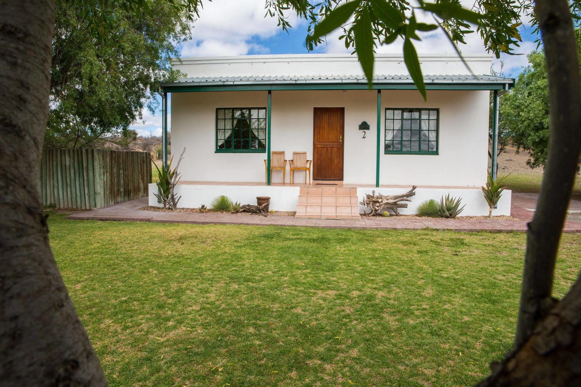 Olive Grove Guest Farm Beaufort West Exterior foto